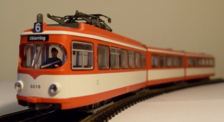 Tramvaj 8a KVB-Köln